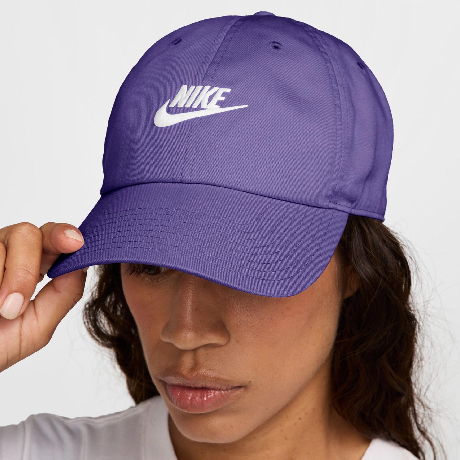 Nike Club Cappellino-Viola