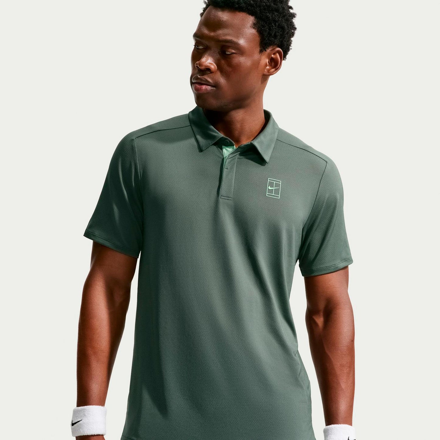 Nike Court Dri-FIT Advantage Polo Uomini - grigio-verde