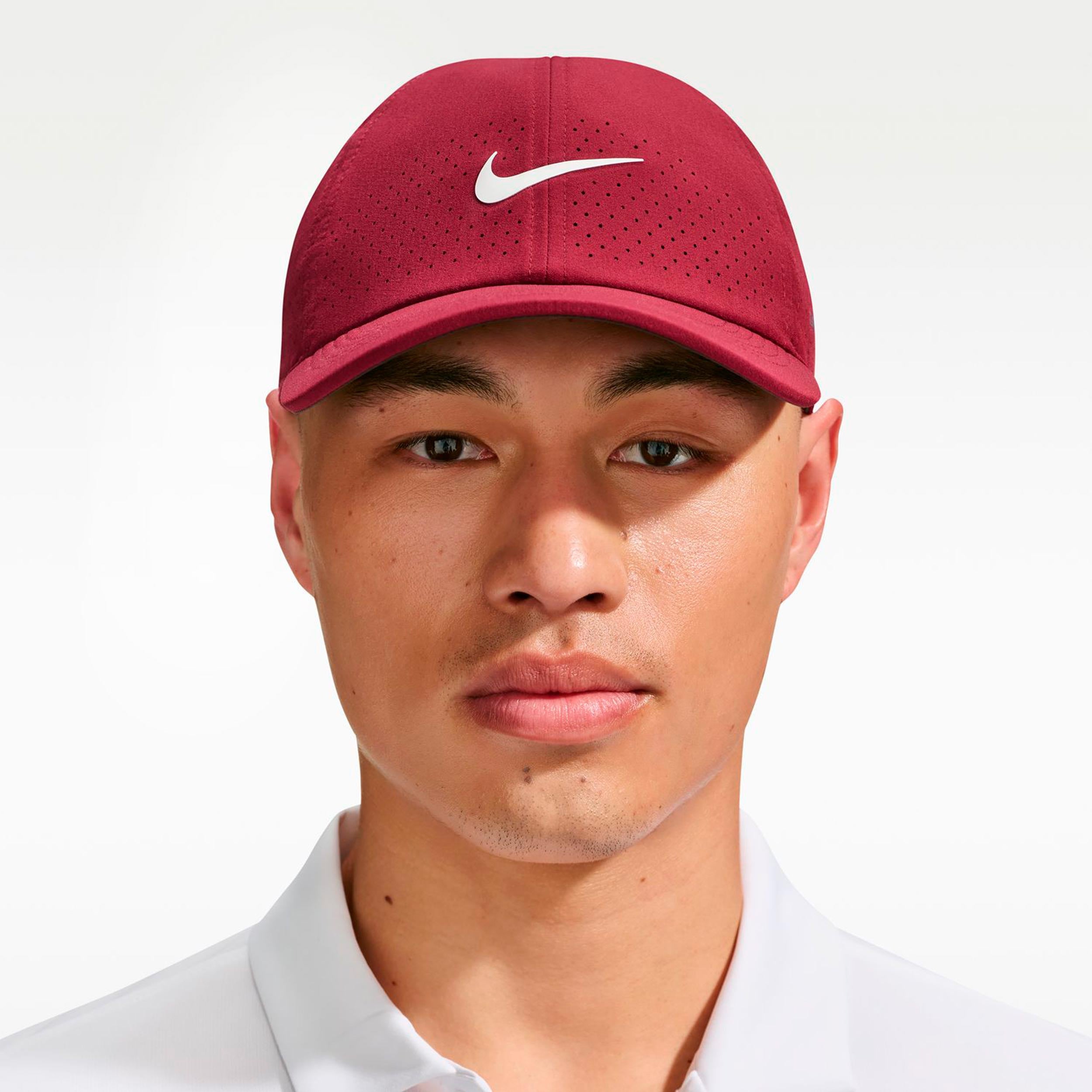 Nike Dri-Fit Advantage Club Cappellino Unisex - vino rosso, crema